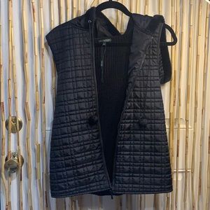 Black hooded zip up vest